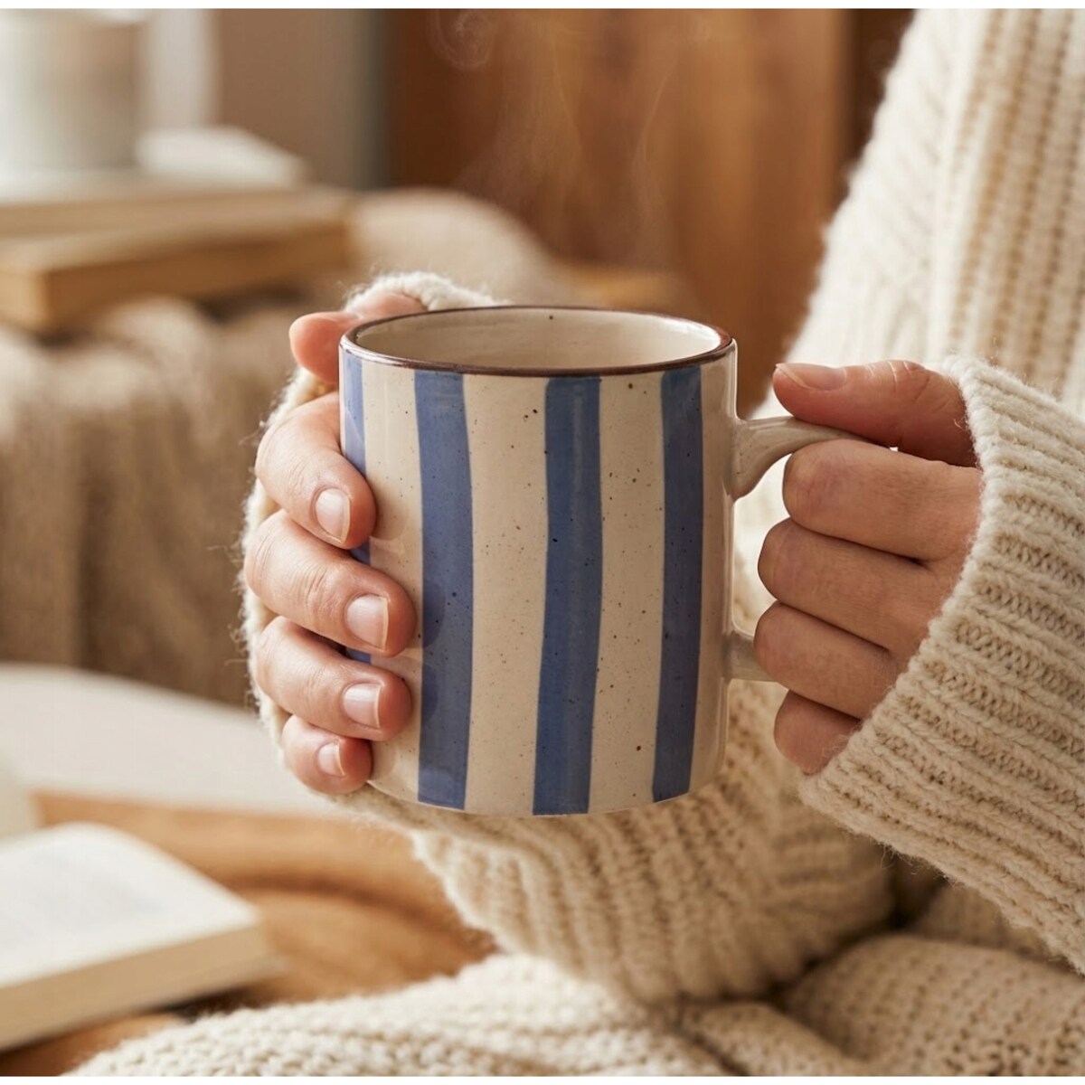 KUBEK CERAMICZNY W PASKI 300ml BEŻOWY DO KAWY HERBATY Z UCHWYTEM NA KAWĘ