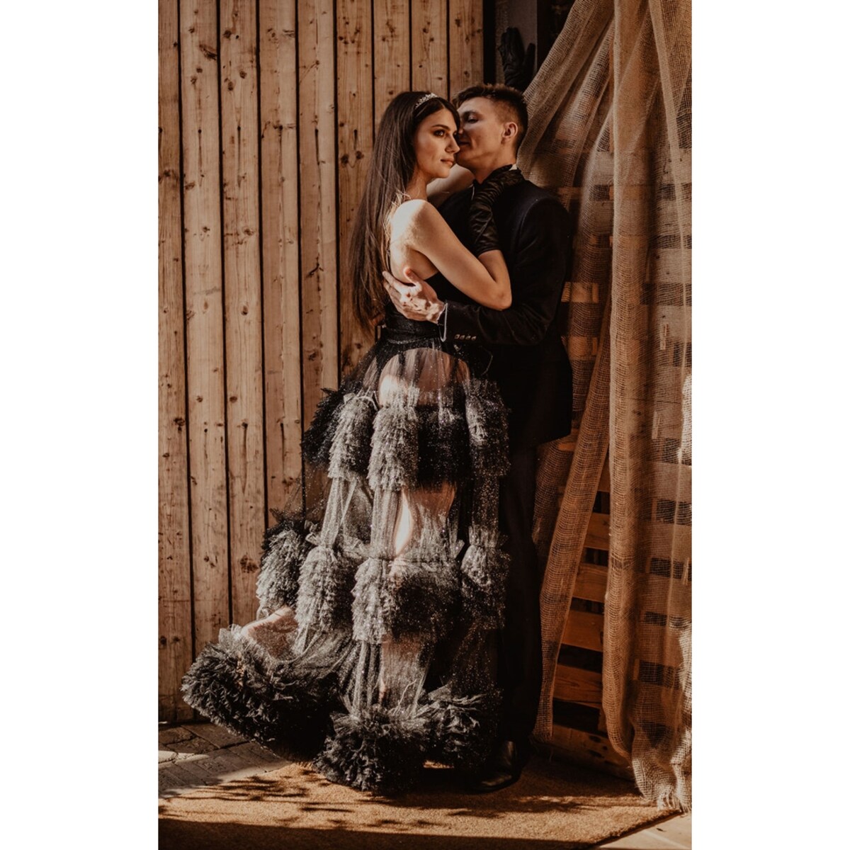 Diadem TIARA ślubna korona delikatna błyszcząca