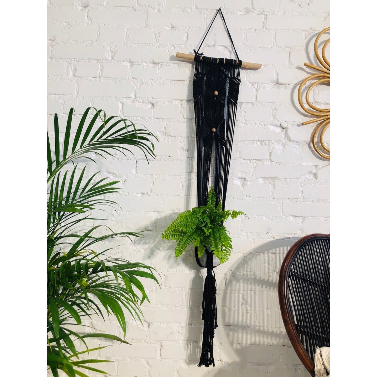 KWIETNIK MAKRAMA POJEDYNCZY Z DREWNEM KREM