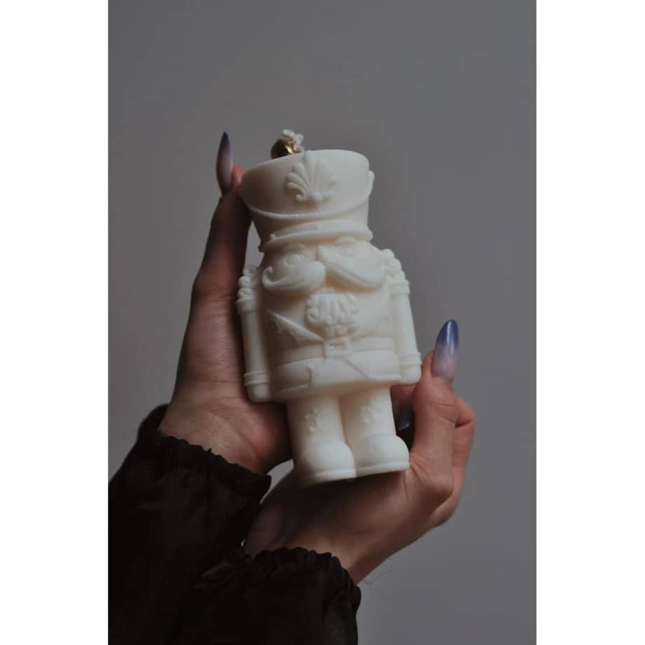 Świeca sojowa dziadek do orzechów 300 ml