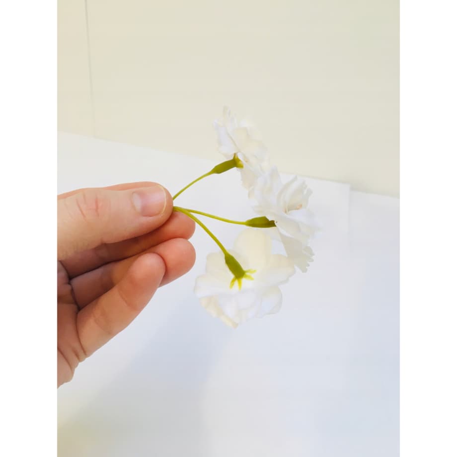 KWIATY WIŚNI MYDLANE DROBNE BIAŁE gałązki do bukietu box kompozycji stroik