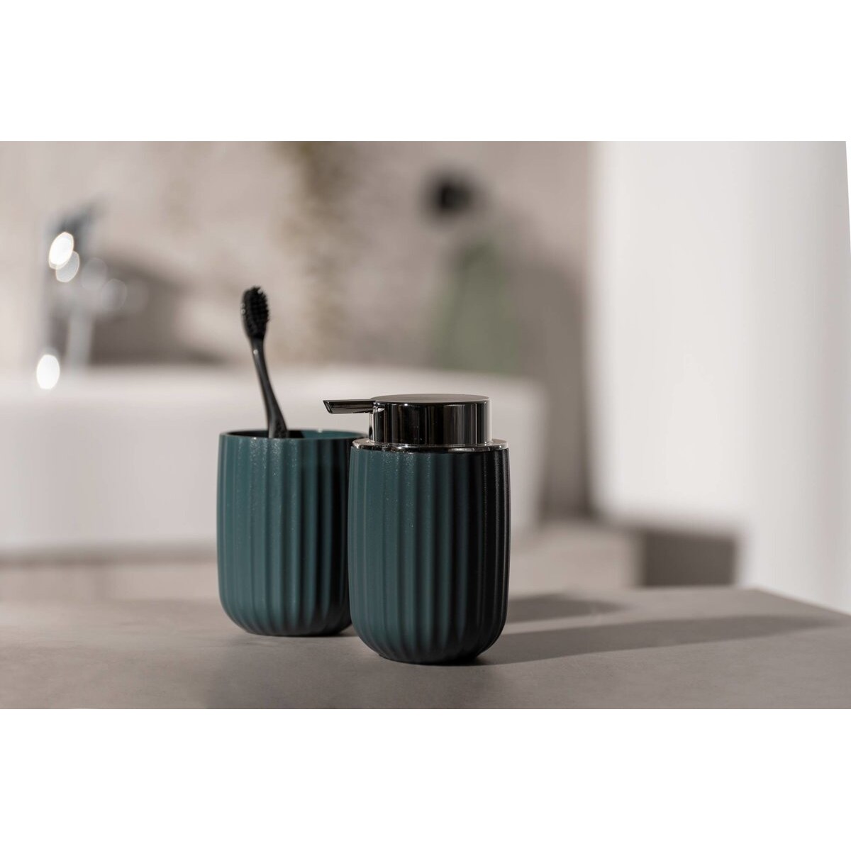 Pojemnik na szczoteczki do zębów AGROPOLI, WENKO