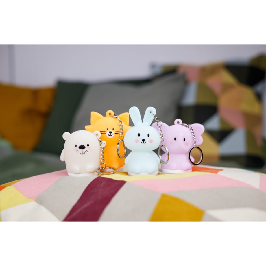 InnoGIO GIOkeyrings Bear GIO-150 Świecący Breloczek Miś 8 Kolorów