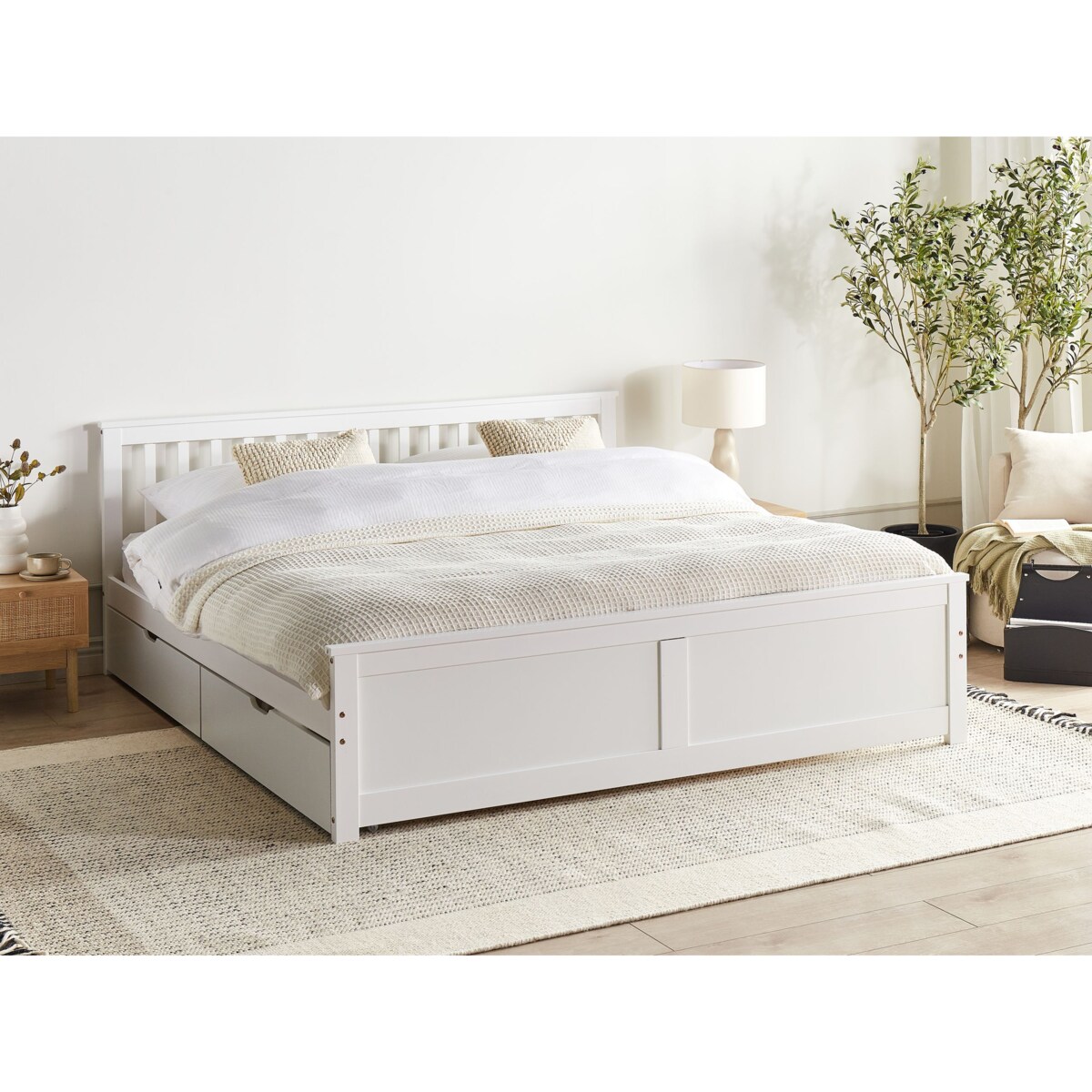 Łóżko ze schowkiem OLENDON 180 x 200 cm Z miejscem do przechowywania Drewno Biały