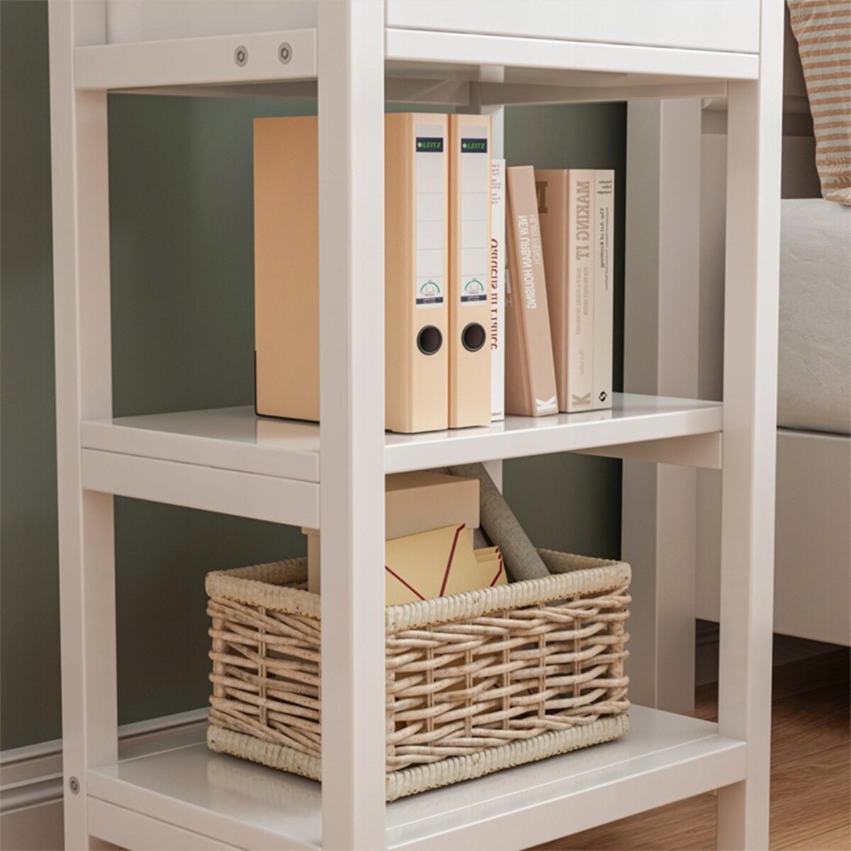 Stolik nocny boczny drewniany z szufladą loft 45 cm