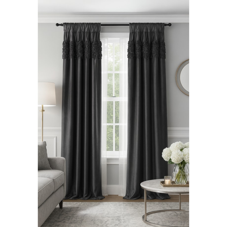 Zasłona welurowa "royal roses" z wyszywanymi różami 140x270 cm taśma | czarna