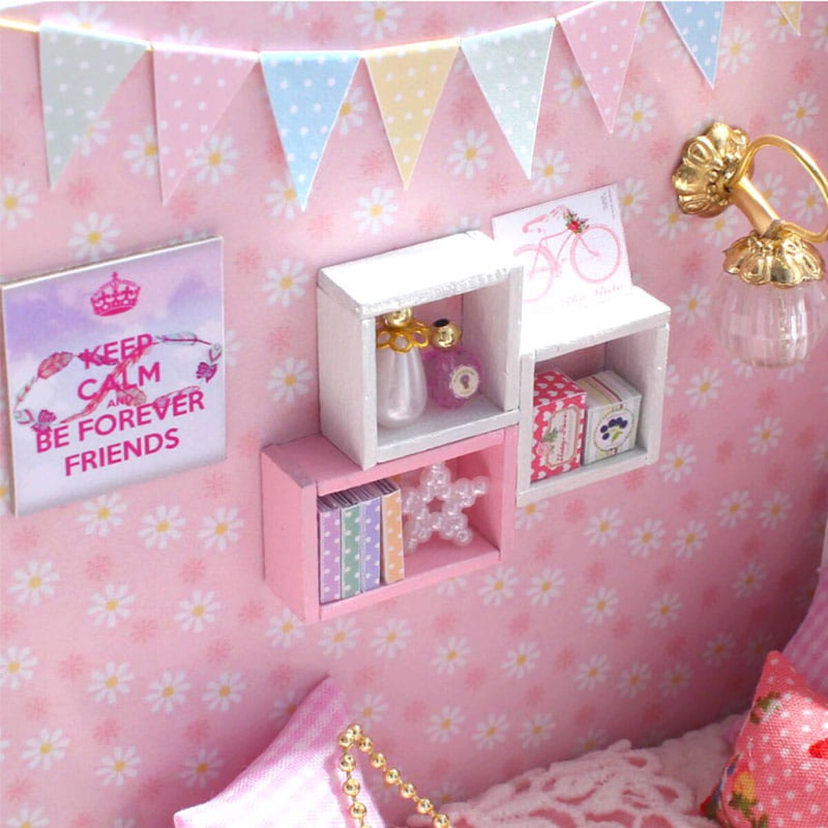 Miniaturowy domek - Pokój Lenki