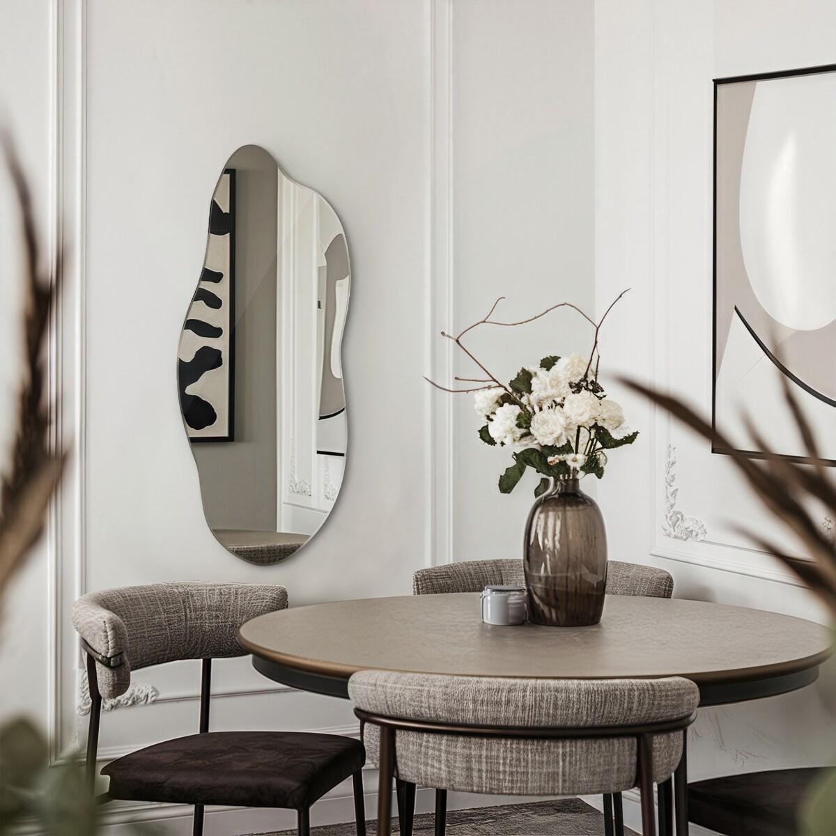 Lustro o płynnym kształcie 35x80 cm