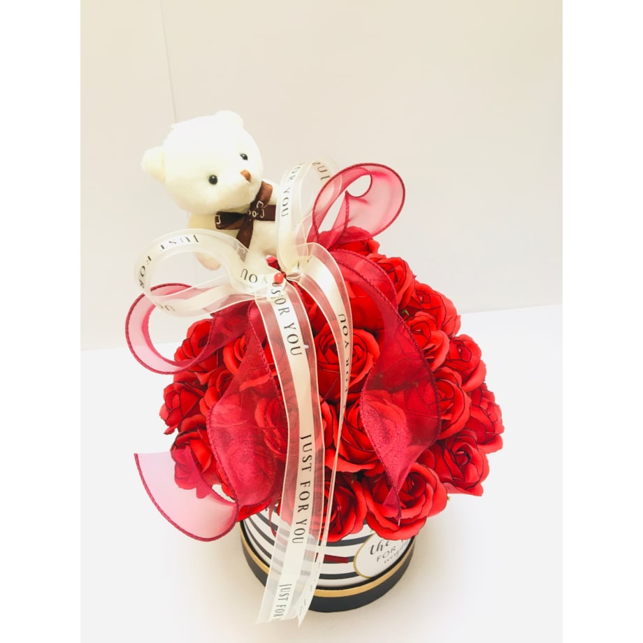 FLOWER BOX DUŻY pachnie kwiaty mydlane róża miś na urodziny dzień kobiet 18