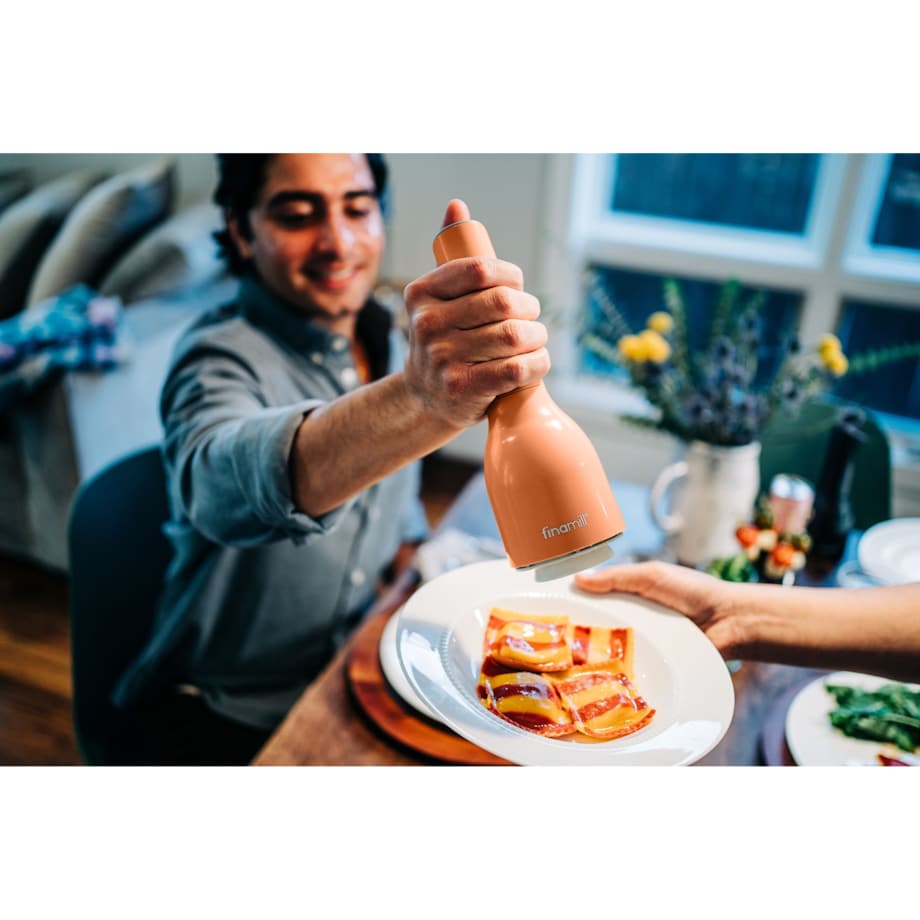 Elektryczny młynek do przypraw FinaMill - Pomarańczowy