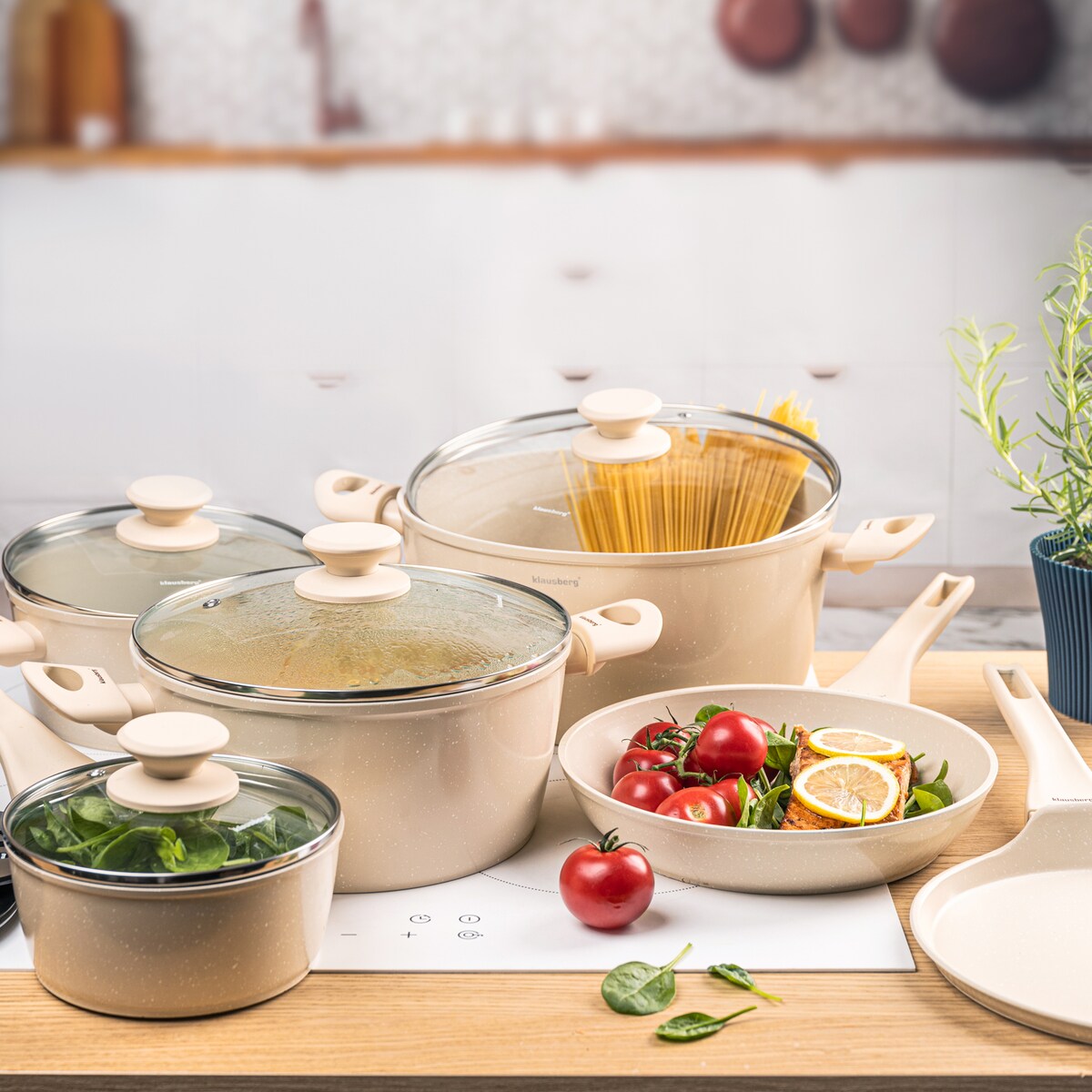 Komplet garnków z marmurkową powłoką nieprzywierającą 12-ele KLAUSBERG