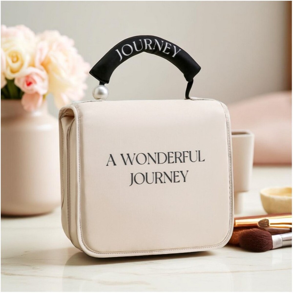 Kosmetyczka rozkładana elegancka kuferek etui z rączką kremowa KS153K