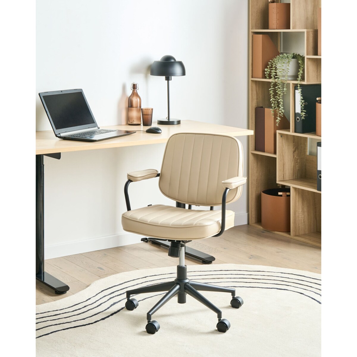 Krzesło obrotowe BERNE Ekoskóra Beżowy