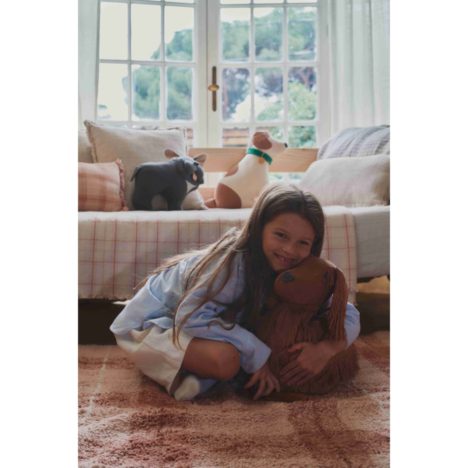 Dywan Tartan – Rose 90×120 cm Wouf Wouf, Lorena Canals