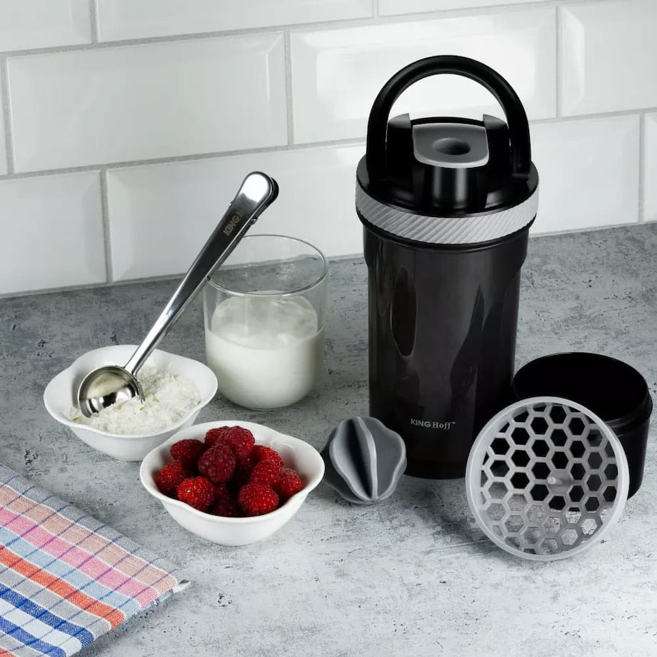 Shaker do białka odżywek koktajli białkowych 720ml KINGHOFF