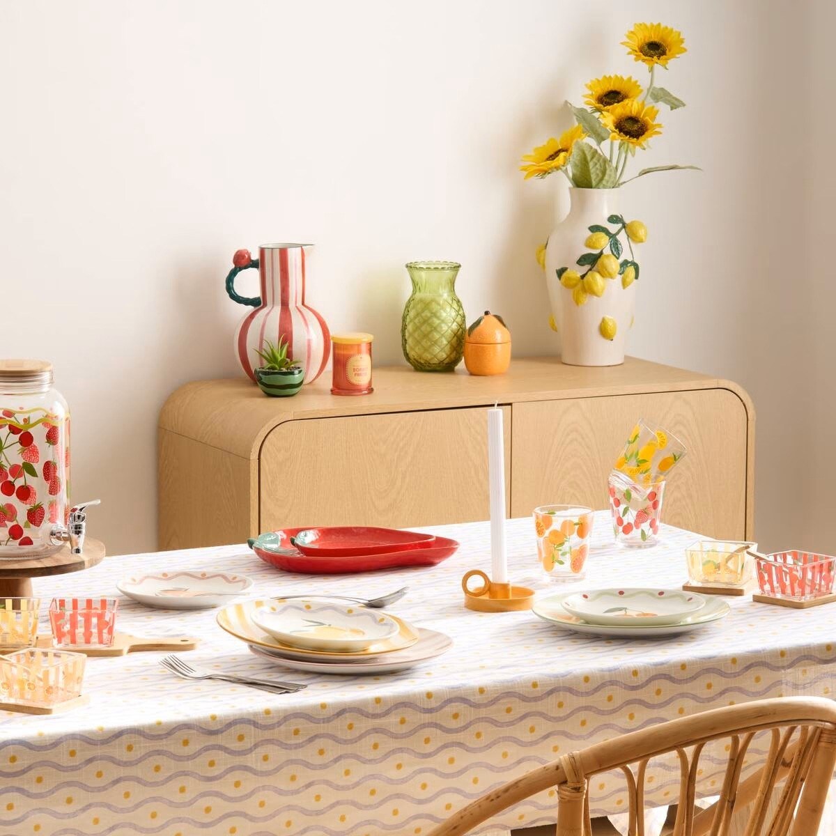 Komplet 6 porcelanowych talerzy deserowych Cherry, 19 cm