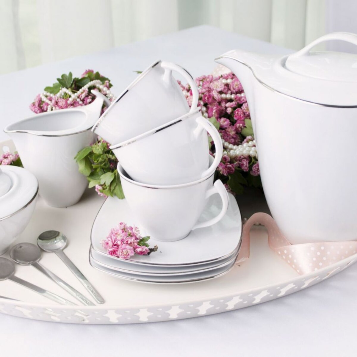 Zestaw obiadowo-kawowy dla 12 osób 71 el. Akcent Platynowa Linia 9718