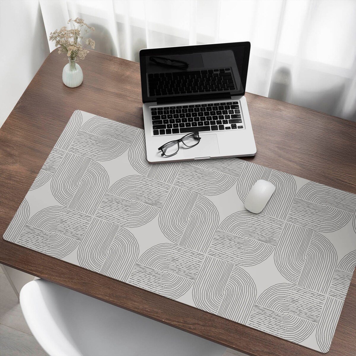 Beżowa mata na biurko Geometryczny wzór linii, 120x60 cm