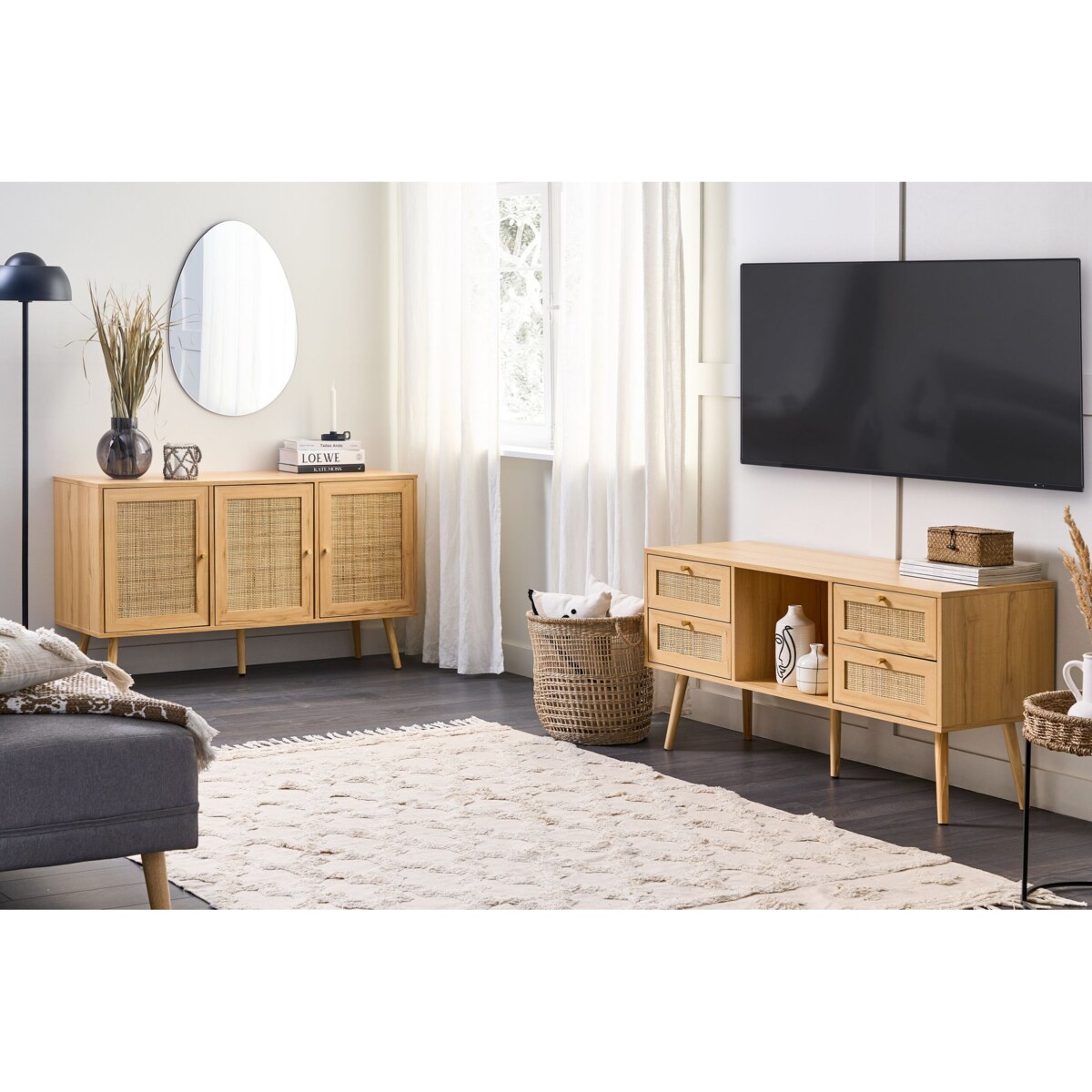 Szafka trzydrzwiowa fronty rattanowe jasne drewno PEROTE