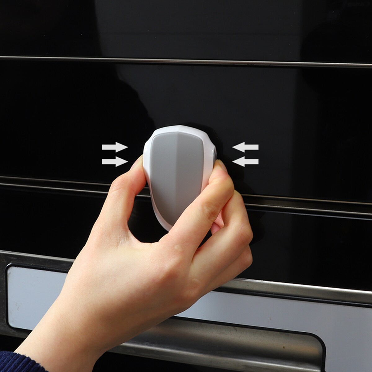 zabezpieczenie piekarnika przed dziećmi, sipo, białe