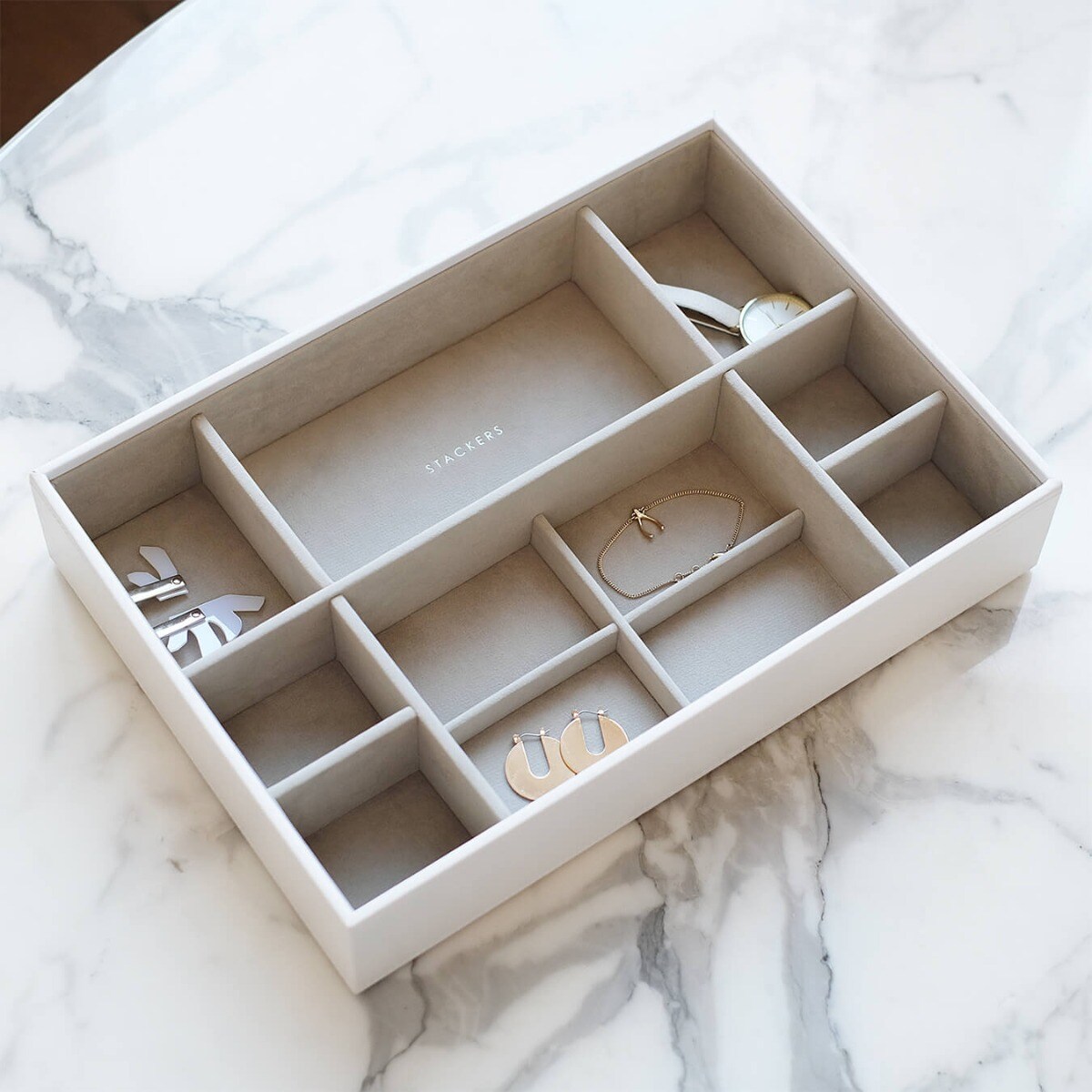 Szkatułka na biżuterię Stackers 11 komorowa supersize biało-beżowa