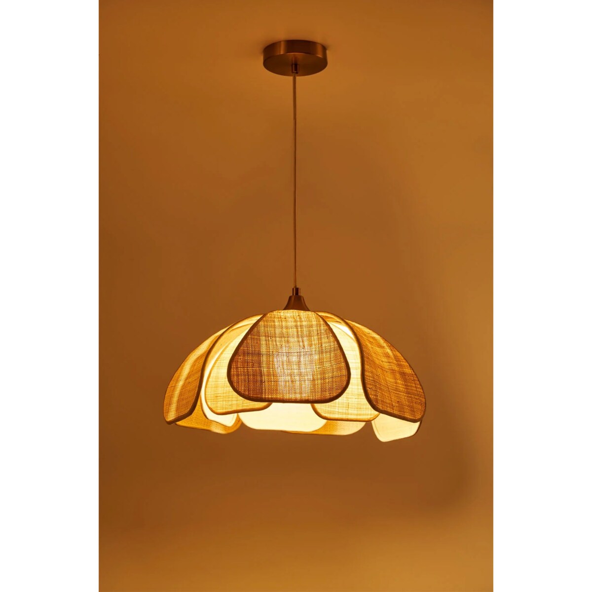 Lampa wisząca z lnu i bawełny, beżowa ze złotem, Vidson Ø50 cm