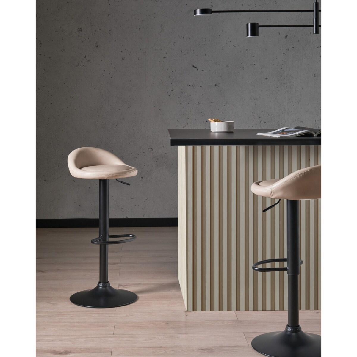 Zestaw 2 hokerów barowych MEEDER Ekoskóra Obrotowy Jasnobeżowy