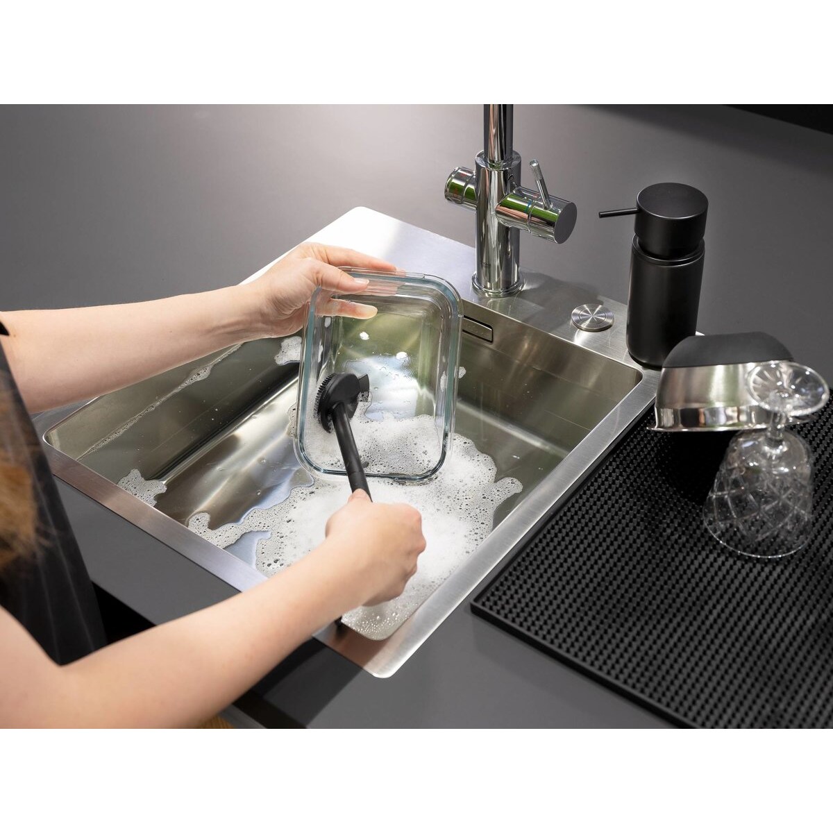 Szczotka kuchenna CUVO, czyścik z ergonomiczną rączką, WENKO