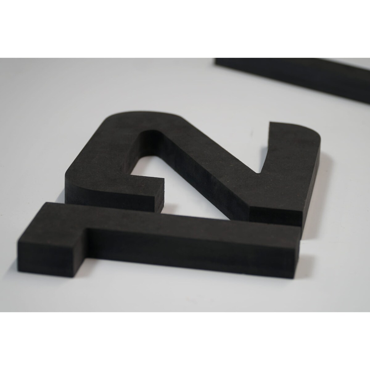 Naklejany zegar ścienny czarny EKO 130cm