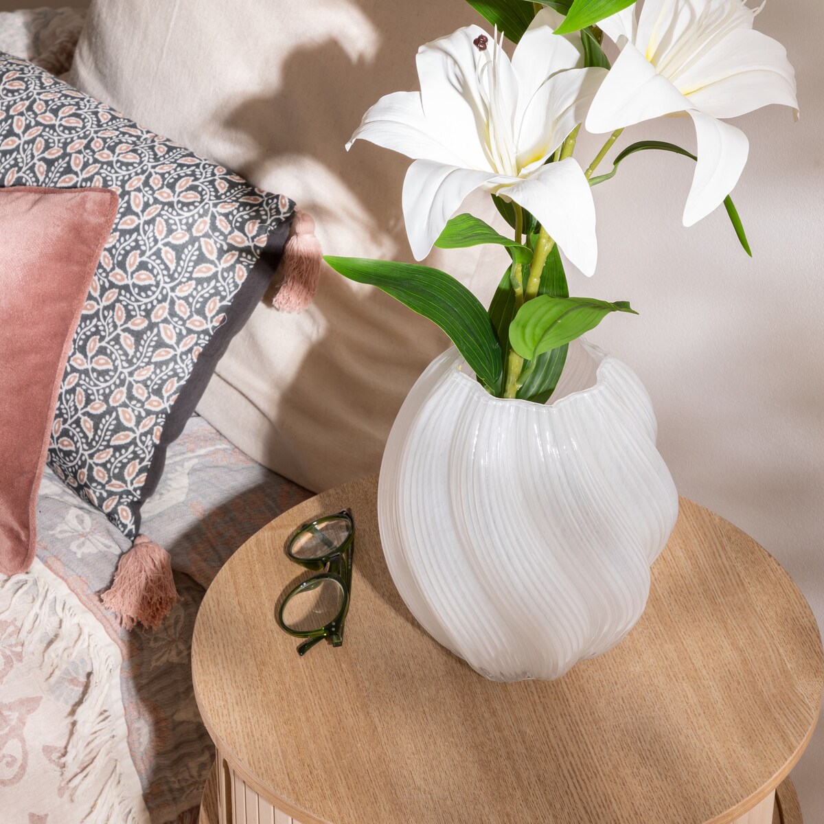 Szklany wazon o organicznym kształcie VALMA