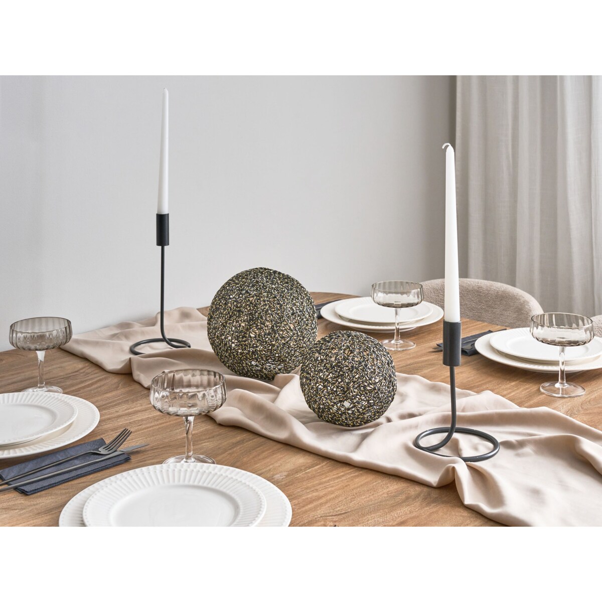 Dekoracja świąteczna BOLMEN Bombka 15/20 cm Czarny