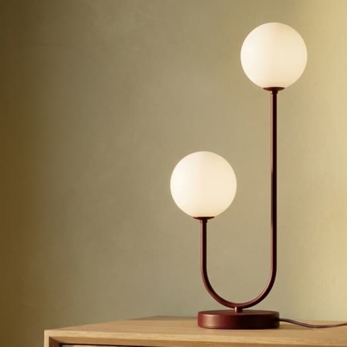Lampka stołowa K-6022 z serii BALU