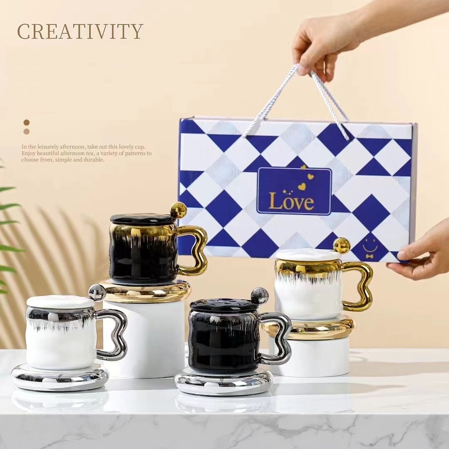 ELEGANCKI Kubek z podgrzewaczem + Łyżka + KABEL USB Kubek świąteczny GIFT