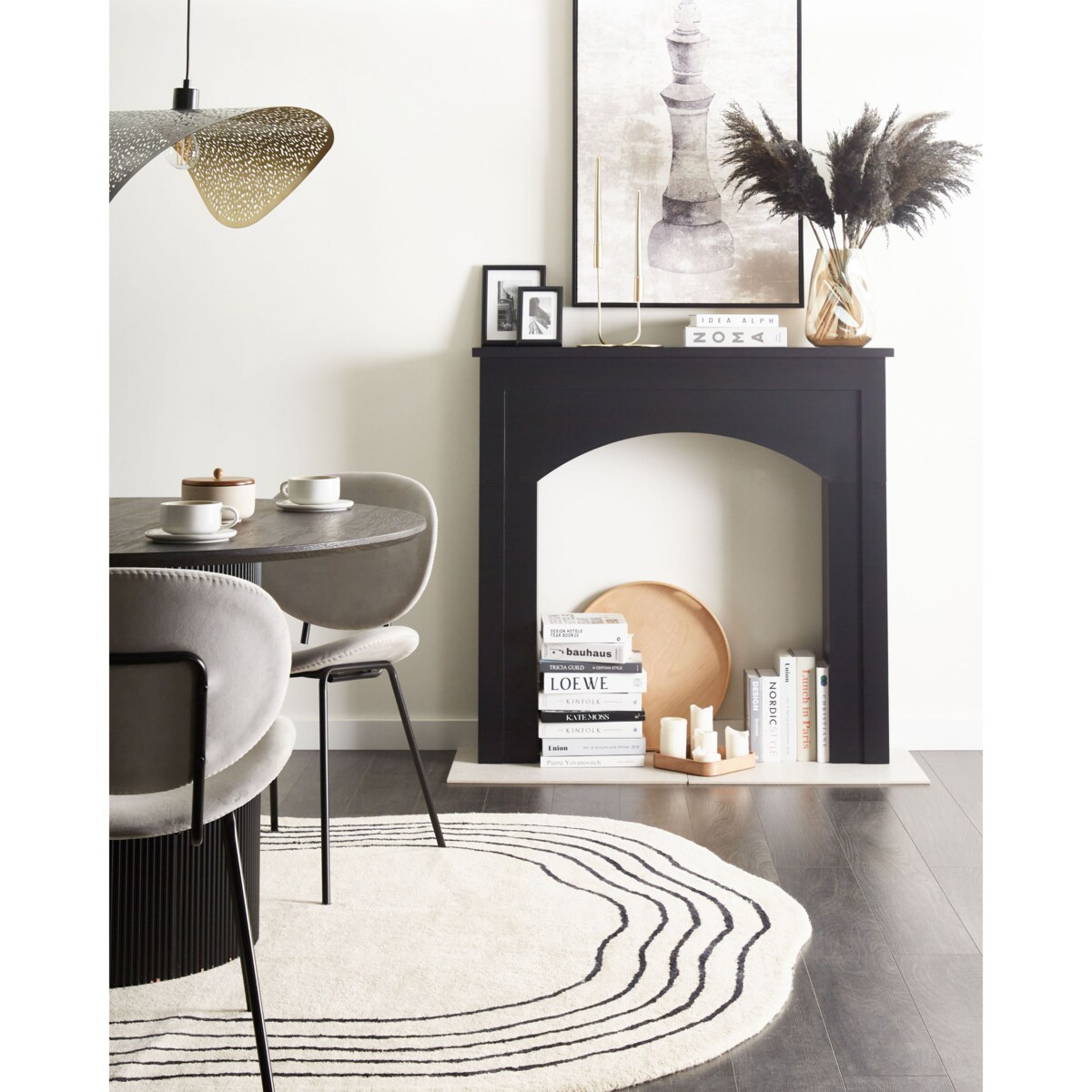 Portal kominkowy BUSSELTON Czarny