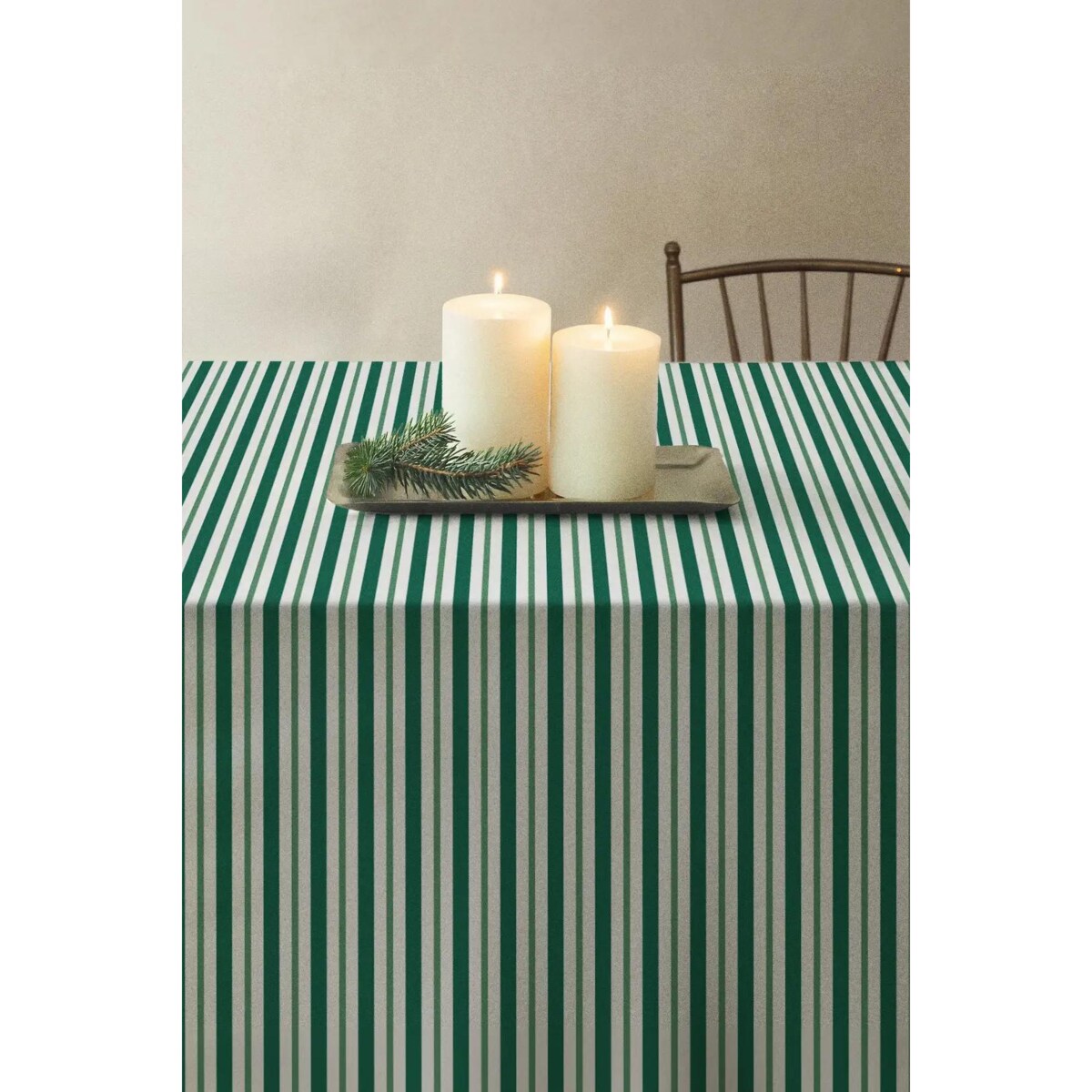 Obrus świąteczny - klasyczne zielone świąteczne paski - 140x140