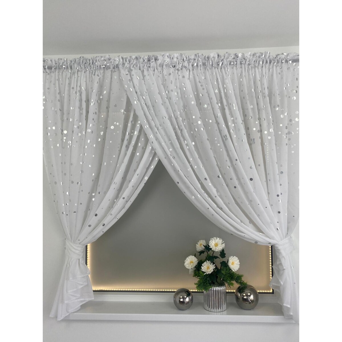 Firana gotowa srebrne akcenty 400x250 cm