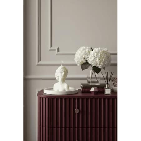 Świeca sojowa Celia – artystyczna rzeźba z naturalnego wosku, idealna jako elegancki prezent dla kobiety