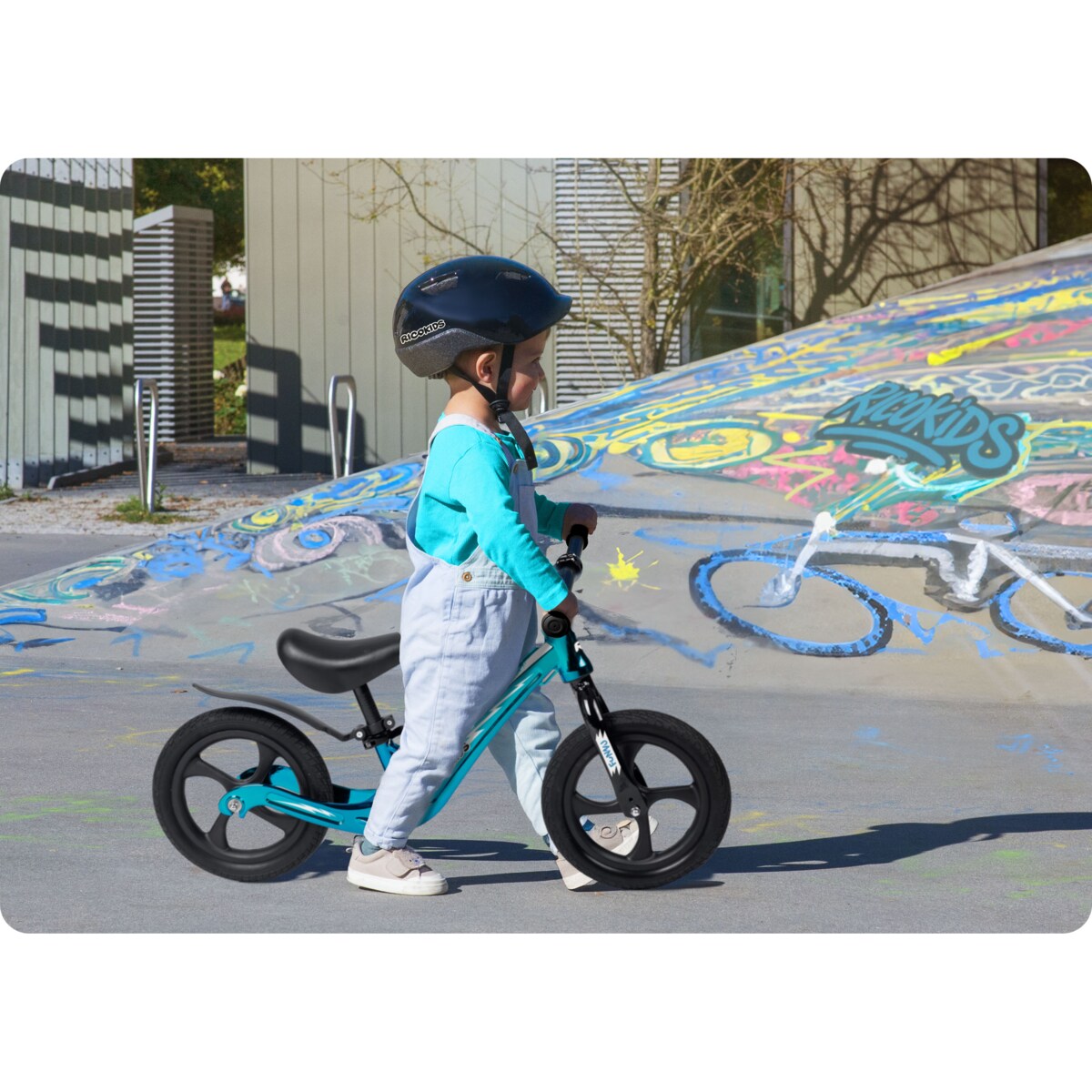 Rowerek biegowy dla dzieci magnesium Ricokids ciemnoniebieski Funnu 760506