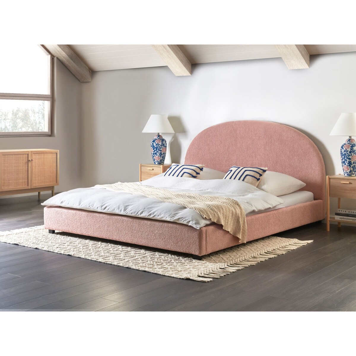 Łóżko VAUCLUSE 180 x 200 cm Pastelowy róż