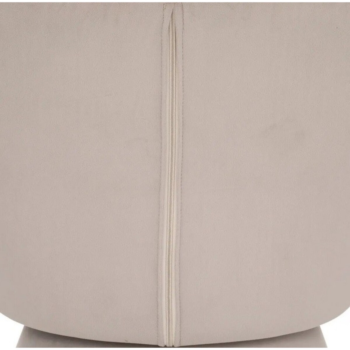 Fotel aksamitny Club z poduszką