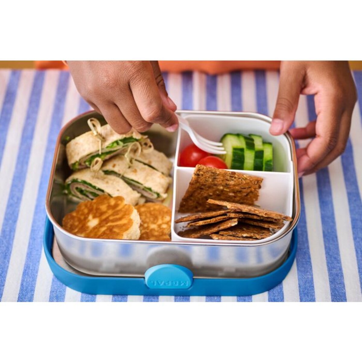 Lunch box stalowy Campus Unicorn Glow 107490065411