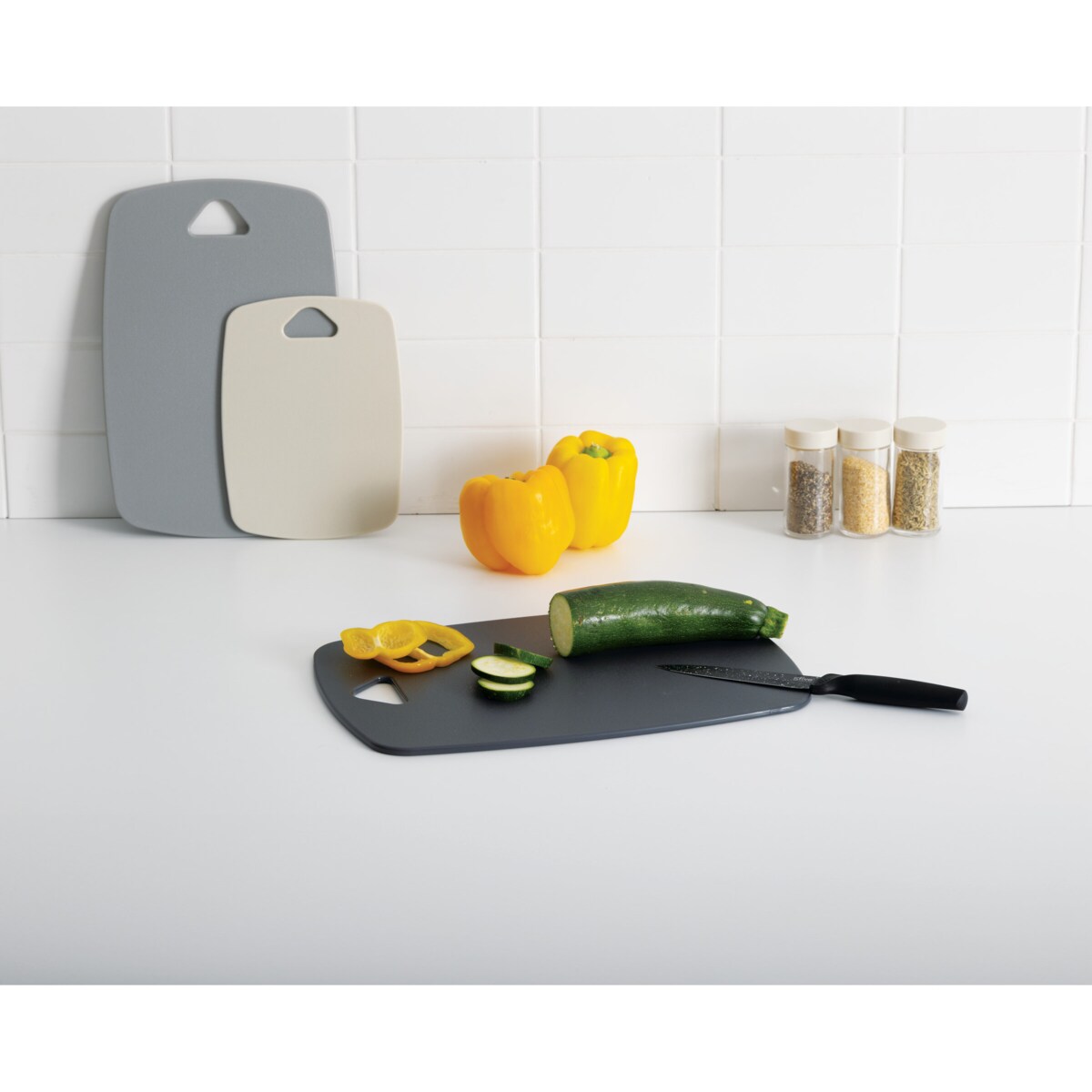 Zestaw 3 plastikowych desek do krojenia, 3 różne kolory i rozmiary