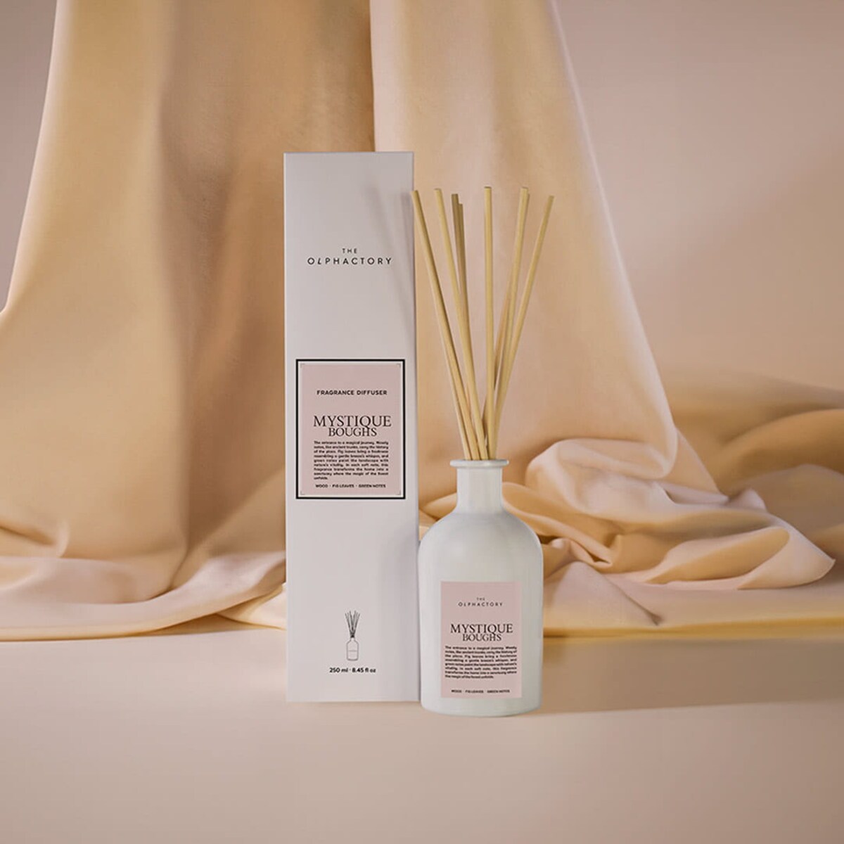 Dyfuzor zapachowy 250 ml, MYSTIQUE BOUGHTS, White Insignia