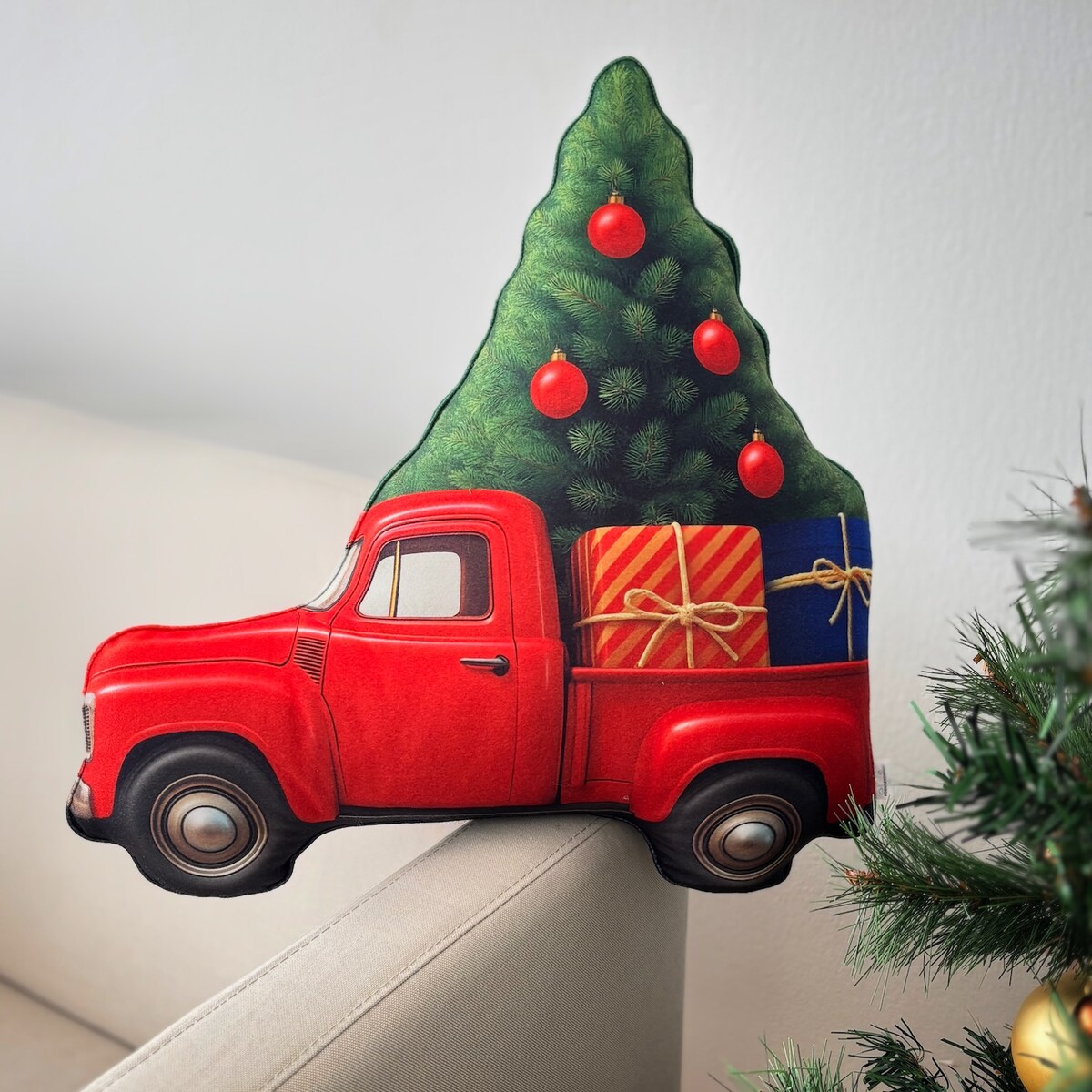 Poduszka Świąteczna Retro Auto z Choinką