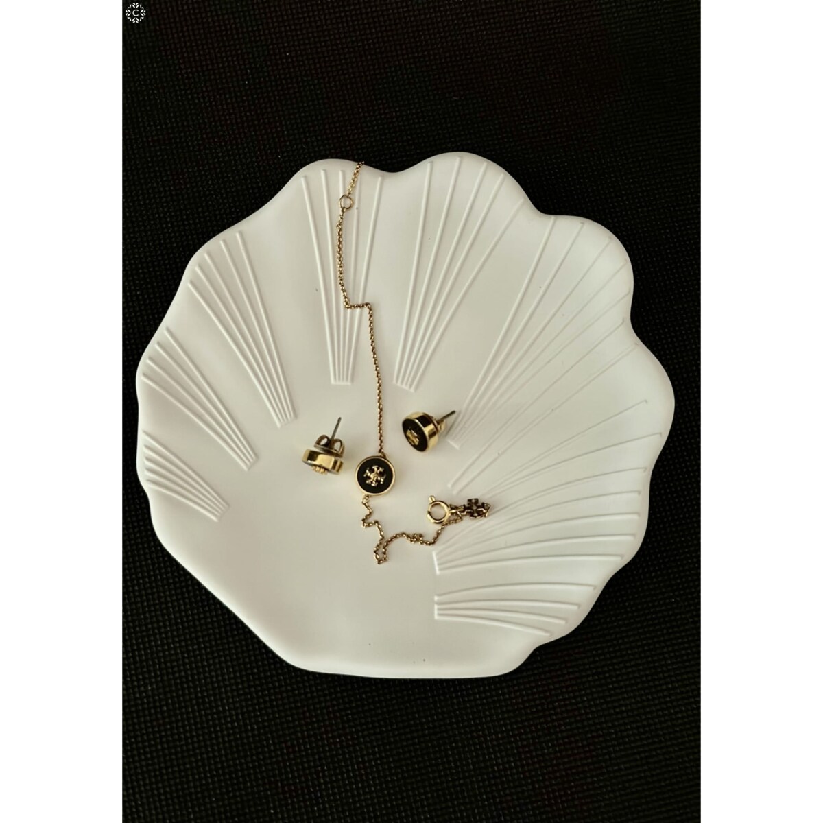 Taca dekoracyjna Shell Stone Biała