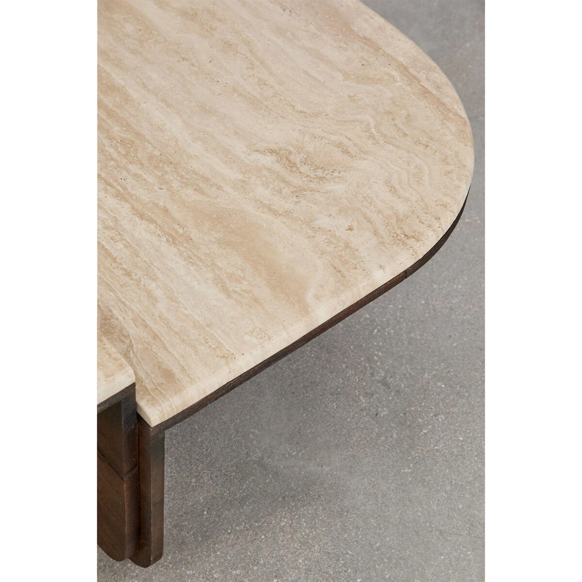 Stolik kawowy 90x90 cm z naturalnego trawertynu i drewna mango Clotsh