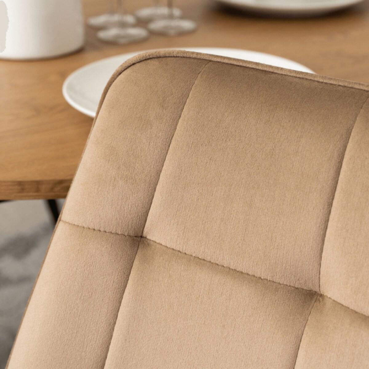 Krzesło Tapicerowane Welurowe Velvet Do Jadalni Loft RIO Beż