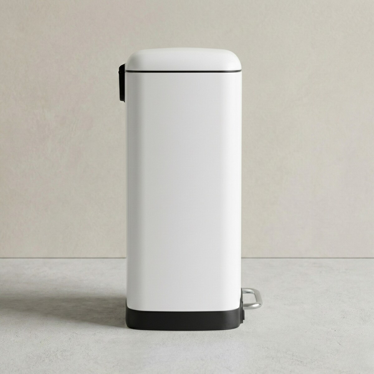 Kosz na śmieci z pedałem MYK, 30 l