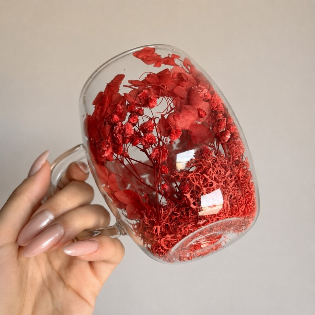 Szklanka termiczna z kwiatami w środku, pełne kwiatów mix, czerwone red 300ml 1szt SZK193
