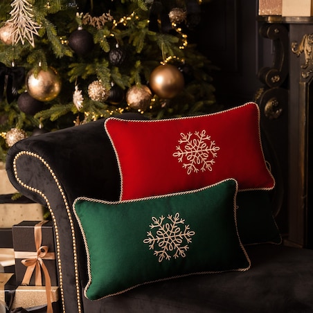 Zielona poduszka zimowa Snowflake II 50 x 30 cm